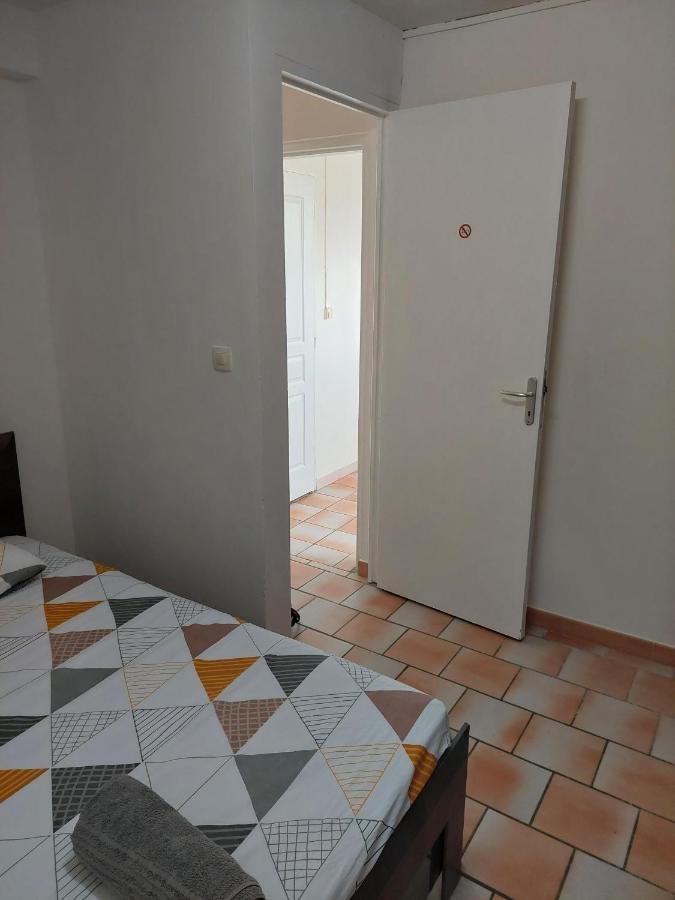Mabouya Apartment Ле Вауклин Екстериор снимка